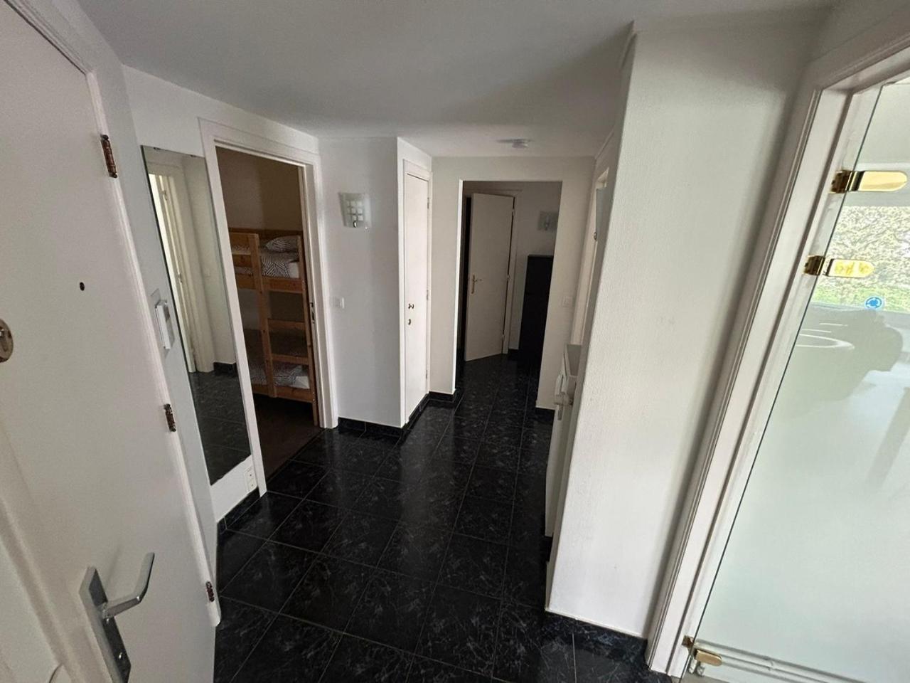 3 Bedroom Apartment Nearby The Sea ออสเทนด์ ภายนอก รูปภาพ